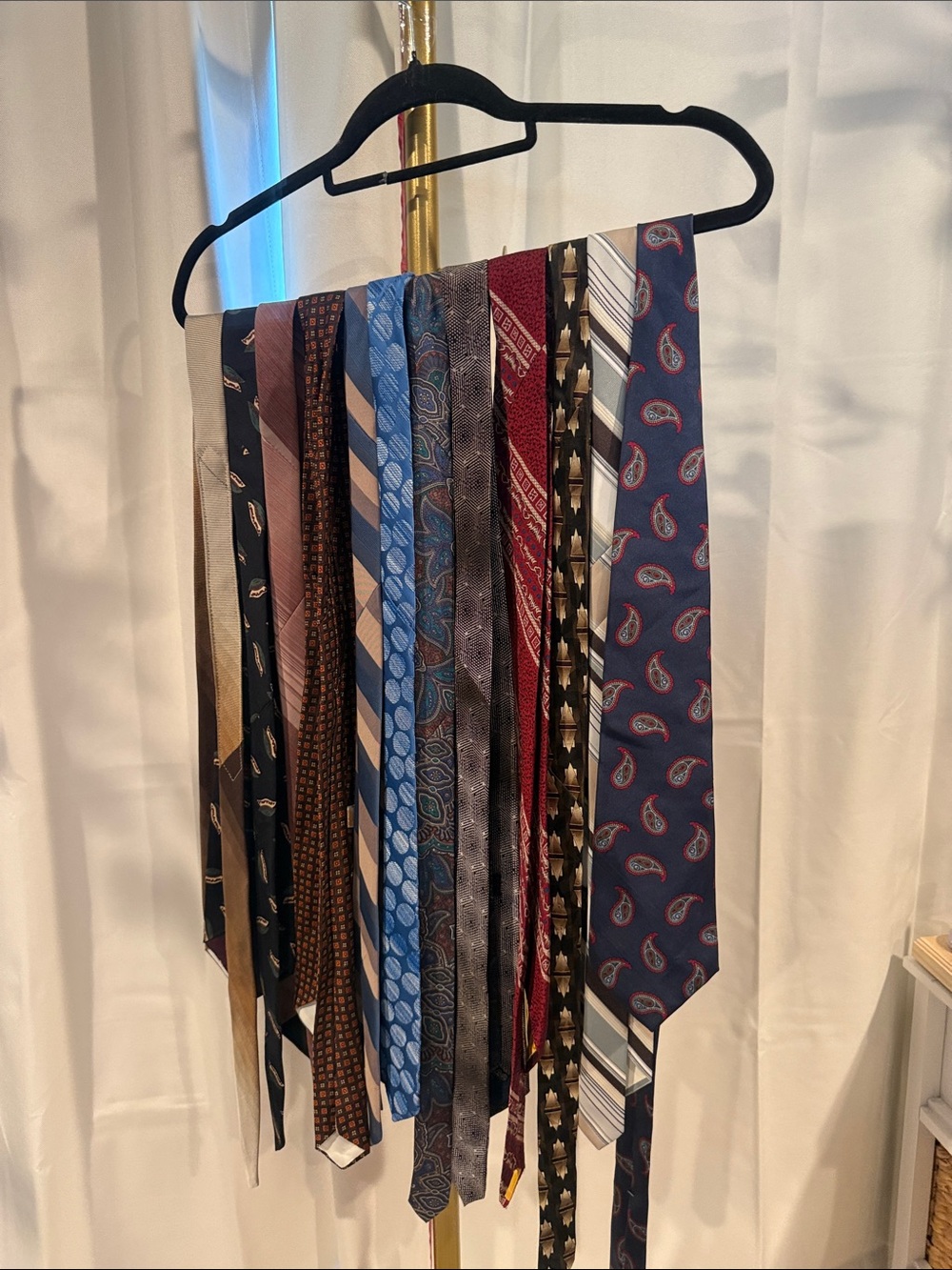 Assorted Men's Neckties (12) BUNDLE - Blue, Brown, Red, Black, Gray RESELLERS